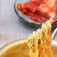 thumbnail - ‘국물까지 다 마셨네’… 라면 봉지에 미역 한 줌 넣었을 뿐인데