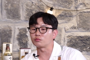 기사로 이동 - “다른 곳은 손대도 의미 없어” 김해준, 성형설 부른 모델 시절 사진