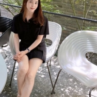thumbnail - “이러니 살이 안 찌지”… 8살 연하 남편과 사는 40대 한혜진의 운동법