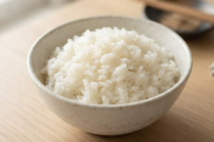 기사로 이동 - 밥솥 열고 깜짝 놀랐네… 맹물 대신 ‘이것’ 두 방울 넣었더니