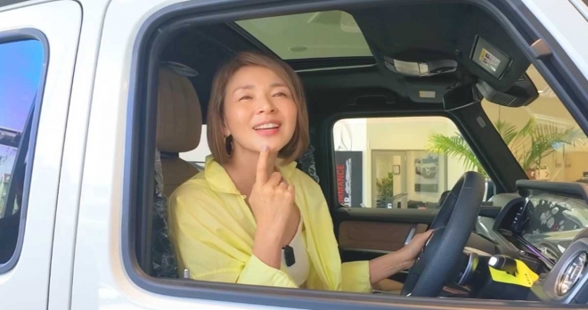 thumbnail - “이게 벌써 3억?” 야노시호, 20년 전 추성훈 애마 앞에서 깜짝 놀랐다