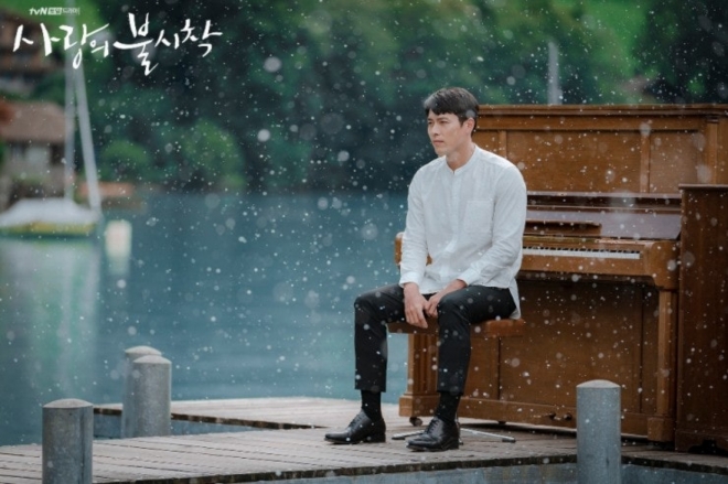thumbnail - “현빈이 피아노 치던 그곳”…관광객 줄 세운 스위스 호수마을 (+입장료 생김)