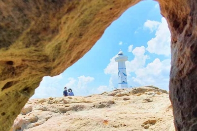 thumbnail - “울산 토박이도 여길 처음 본다니”… 방파제 따라 걷는 ‘노래하는 섬’