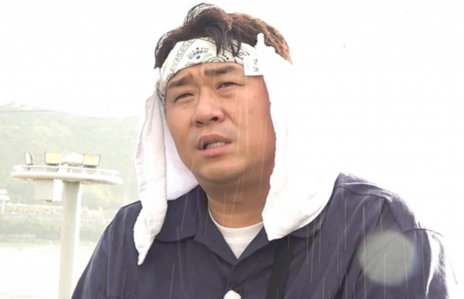 thumbnail - “고소하겠습니다” 김종민까지 폭발…1박2일 문세윤, 과일 한 상자의 전말