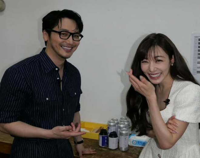 thumbnail - “결혼하더니 더 바쁘네”… 변요한·티파니, 혼인신고 8개월 만의 ‘첫 동반’