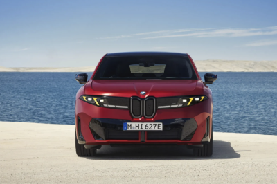 thumbnail - “차박은 iX3, 디자인은 iX4?”…공간 포기하고 옆태 택한 BMW