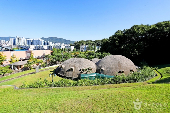 thumbnail - ‘구텐베르크 78년 앞섰다’는 청주, 교과서엔 없는 진짜 명소 3곳