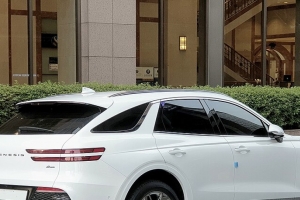 기사로 이동 - “벤츠·BMW 안 부럽다” GV70 오너들이 디자인 다음으로 꼽은 ‘이것’