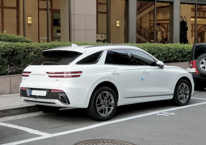 thumbnail - “벤츠·BMW 안 부럽다” GV70 오너들이 디자인 다음으로 꼽은 ‘이것’
