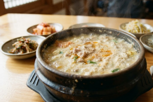 기사로 이동 - 마트 두부 코너 ‘공짜’ 식재료, 27년차 의사가 ‘뇌 영양제’로 꼽은 이유