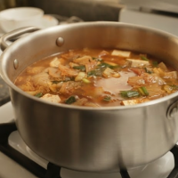 thumbnail - 냄비 위에서 밤새 잔 찌개, 다시 끓여도 안심 못 하는 이유