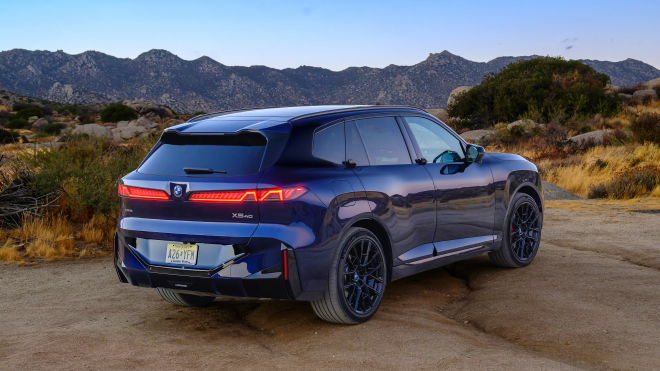 thumbnail - “문고리 대신 창문 밑을 톡”…2027 BMW X5 풀체인지의 새 도어 방식