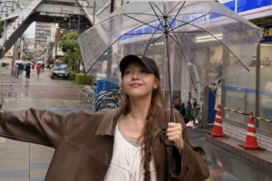 기사로 이동 - 무대 안무만으로 끝나지 않았다…방민아가 병행한 식사 조절과 필라테스
