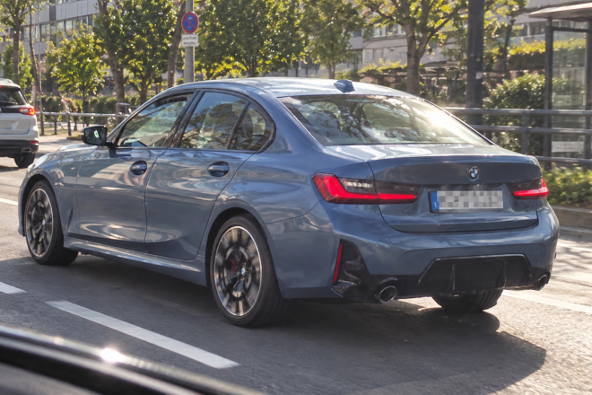 thumbnail - “고속도로에선 아직 디젤?” 16.4km/L 기록한 BMW 320d