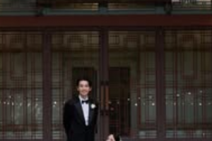 기사로 이동 - “단발에서 장발 될 때까지 기다렸다”…김소리·송지호 결혼식 마쳐