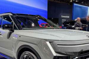 기사로 이동 - “출퇴근은 전기로, 힘은 288마력”…2027 투싼 PHEV N 라인 공개